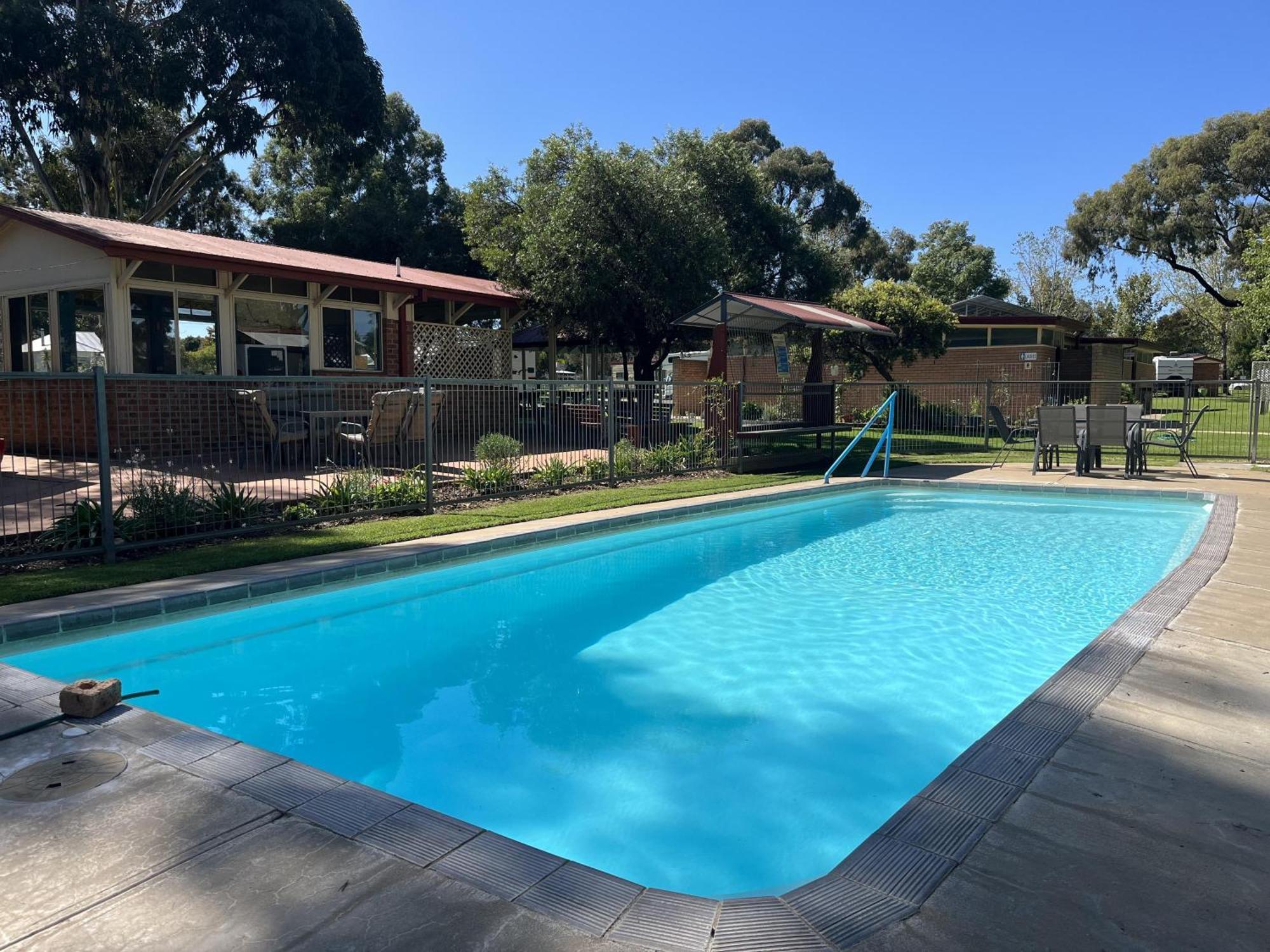 Young Caravan And Tourist Park Exterior photo